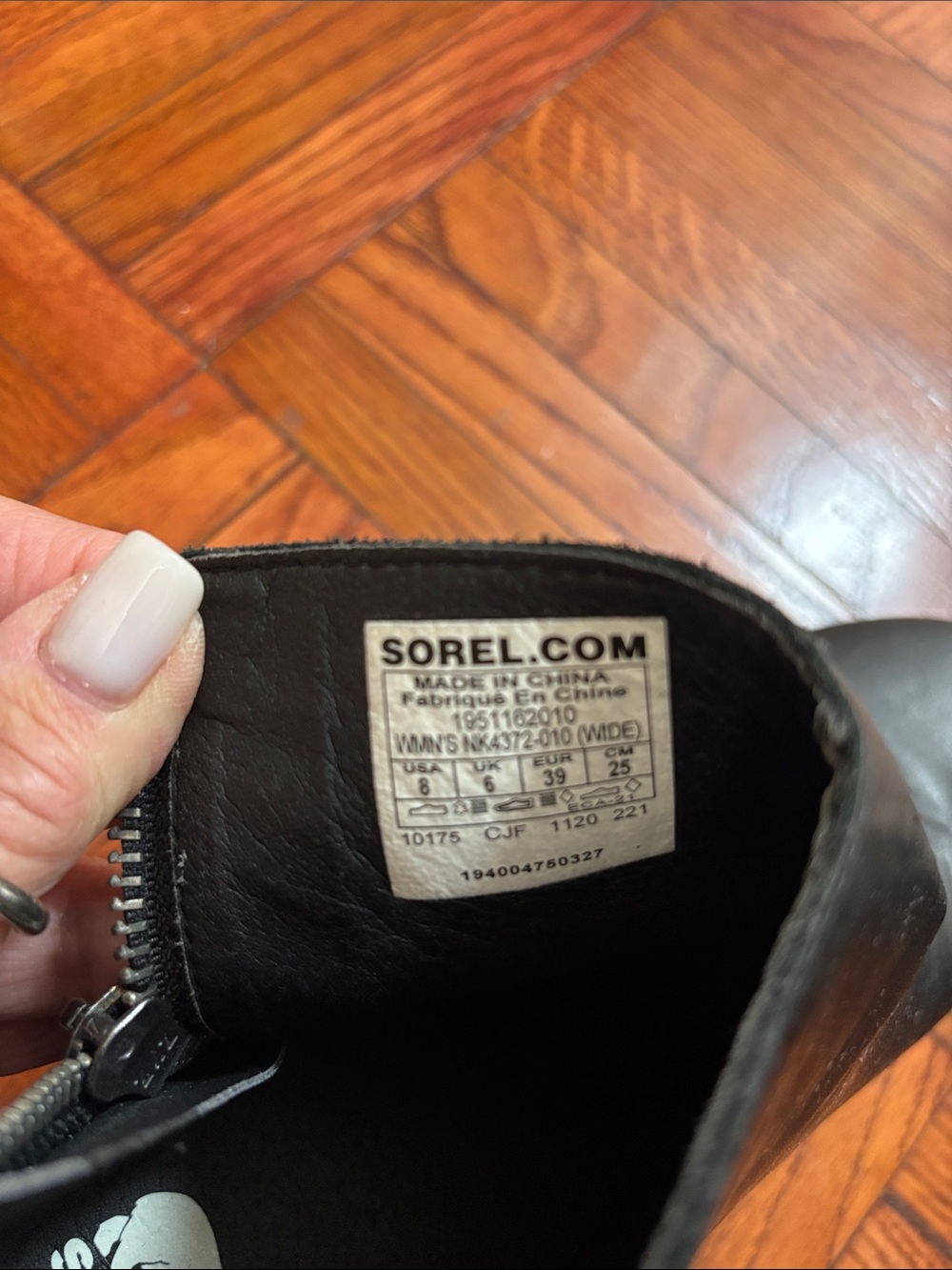 Sorel Black Women's Leather Ankle Booties with Side Zip - Picture 2 of 8